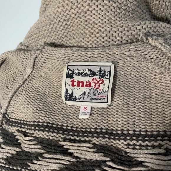 TNA 100% Lambswool Sea to Sky Cowichan Zip Up Sweater Women’s Small - Picture 7 of 10